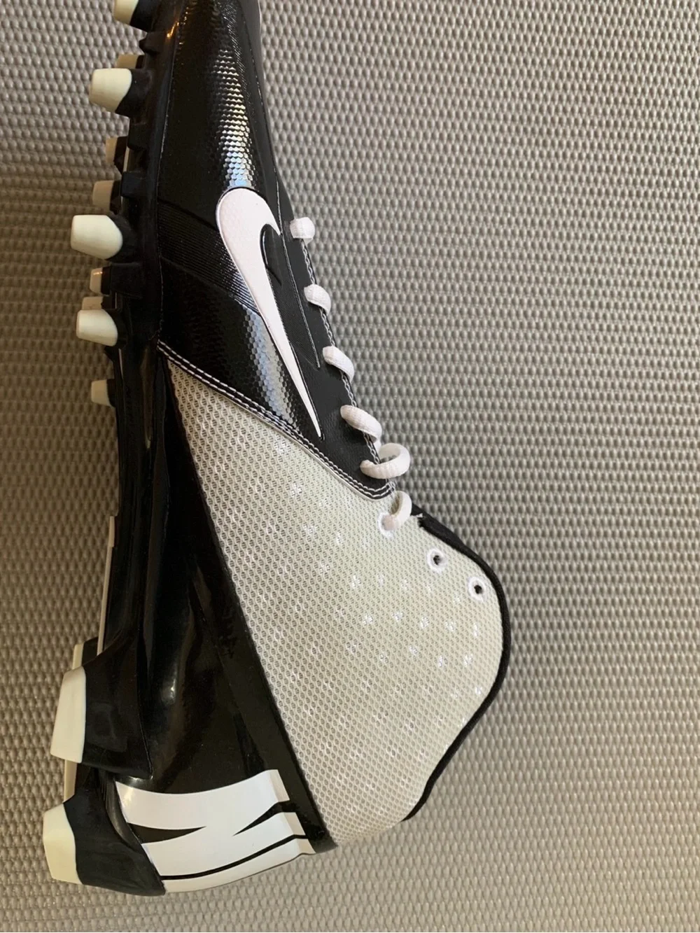 Nike Men’s Vapor Pro 3/4 TD Athletic Shoes
